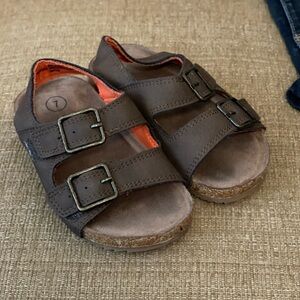 Cat and Jack Brown Toddler Sandals Sz 7
